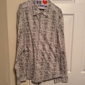 Kenneth Cole black & white pattern button down shirt